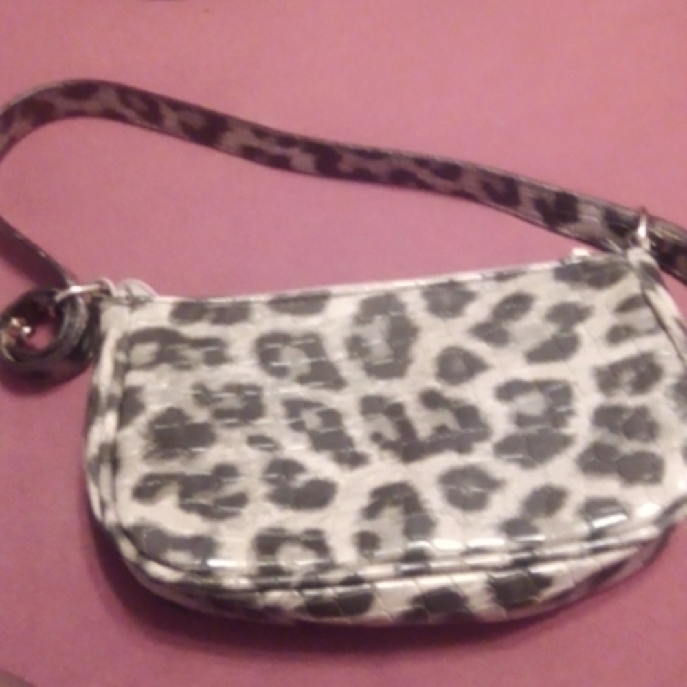 Leaopard purse